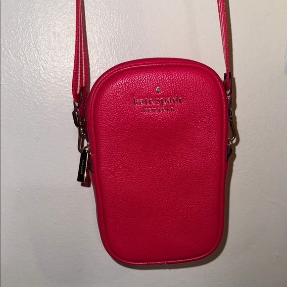 kate spade Handbags - Kate Spade Vibrant Pink Crossbody Bag